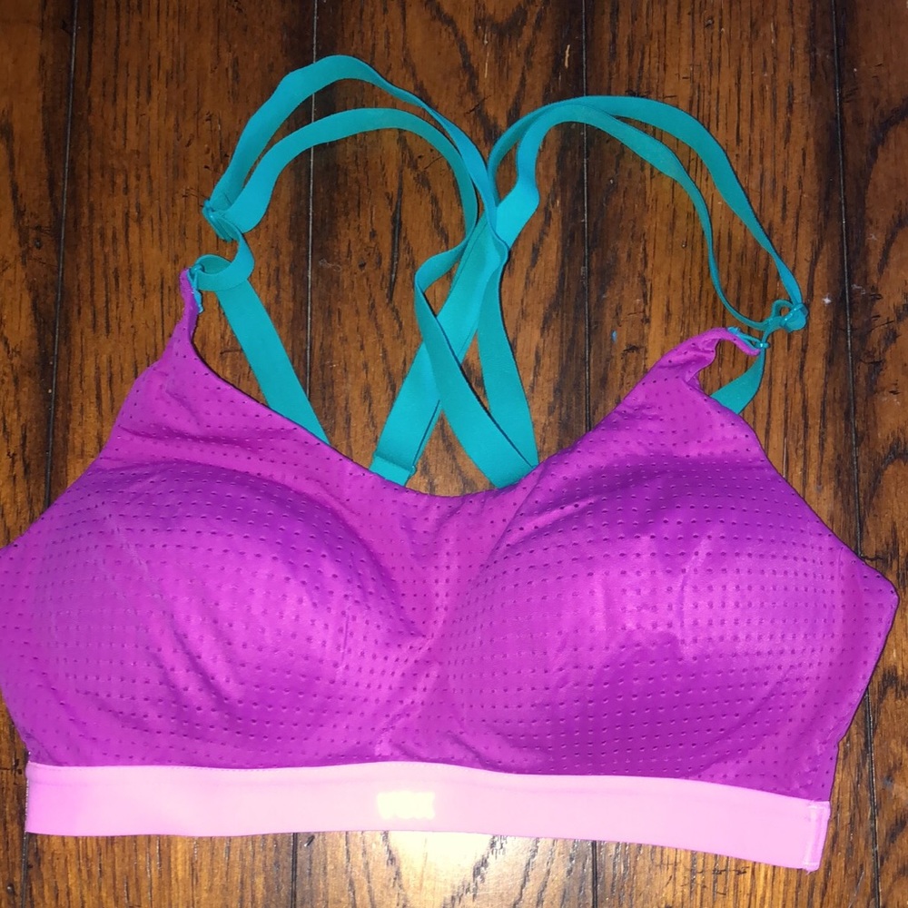 VSX Sports Bra (32C)
